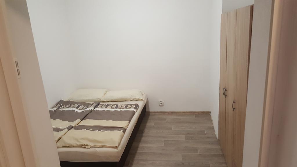 Apartman U Cerveneho Kostela เตปลิตเซ ภายนอก รูปภาพ